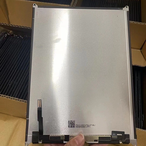 Usus leo LCD Screens